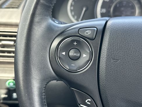 Used 2013 Honda Accord EX-L image 9