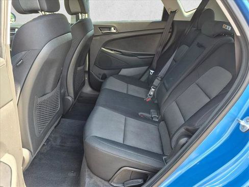 Used 2016 Hyundai Tucson SE w/ Option Group 02 AWD/4WD image 17
