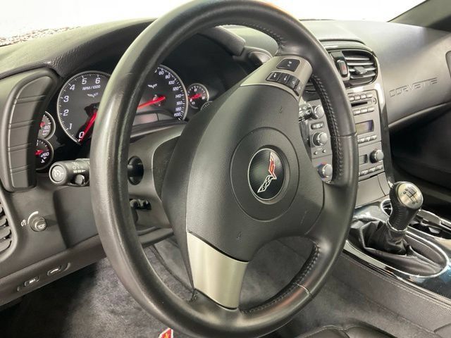 Used 2009 Chevrolet Corvette Coupe RWD image 15