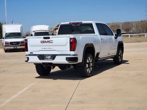 New 2026 GMC Sierra 2500 Denali w/ Denali Reserve Package image 14
