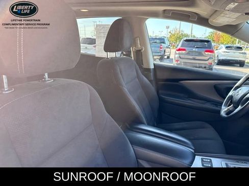 Used 2019 Nissan Murano SV w/ Premium Package AWD/4WD image 10