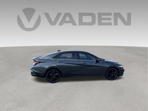 New 2026 Hyundai Elantra SEL Sport Premium FWD image 9