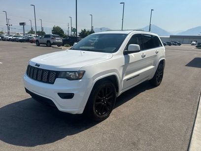 Used 2019 Jeep Grand Cherokee Altitude