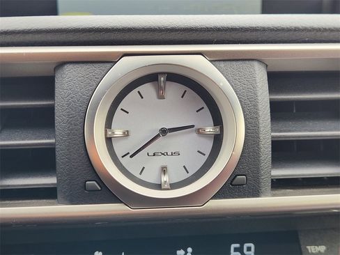 Used 2017 Lexus RC 350 image 18