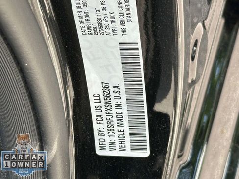 Used 2025 RAM 1500 Laramie AWD/4WD image 21