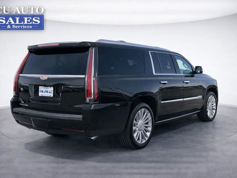 Used 2019 Cadillac Escalade ESV Platinum image 6