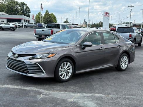 Used 2023 Toyota Camry LE FWD image 26