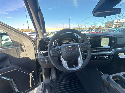 New 2026 GMC Sierra 1500 Elevation image 12