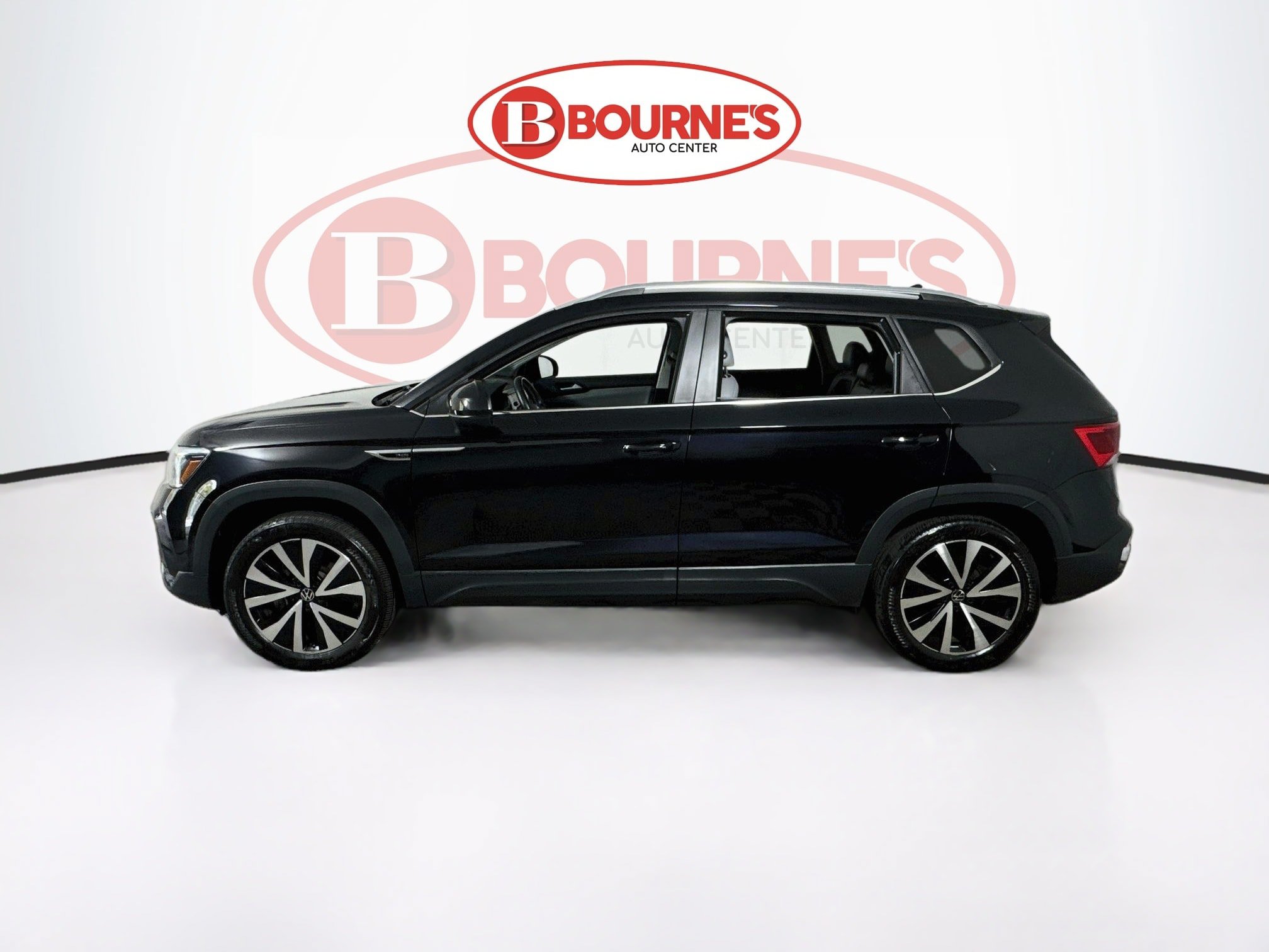 Used 2023 Volkswagen Taos SE AWD/4WD image 7