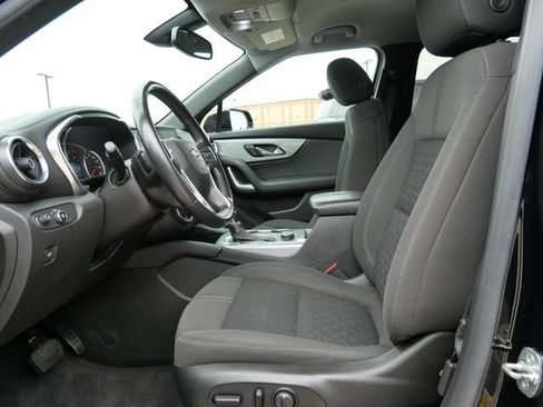 Used 2020 Chevrolet Blazer LT AWD/4WD image 11