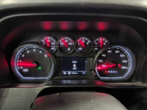 Used 2021 Chevrolet Silverado 2500 Custom w/ Custom Value Package AWD/4WD image 9