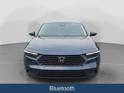 Used 2023 Honda Accord EX image 3
