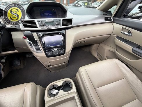 Used 2017 Honda Odyssey EX-L image 23