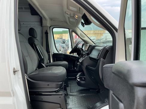 Used 2022 RAM ProMaster 2500 FWD image 27