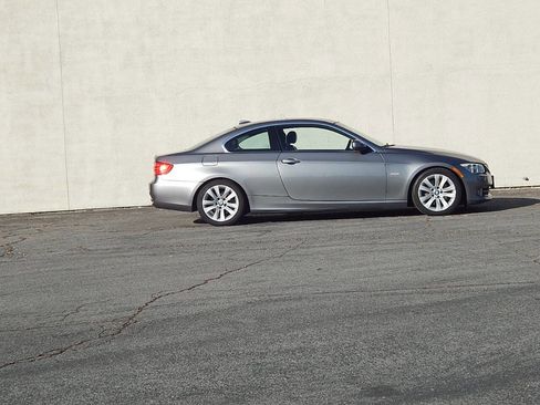 Used 2013 BMW 328i Coupe image 6