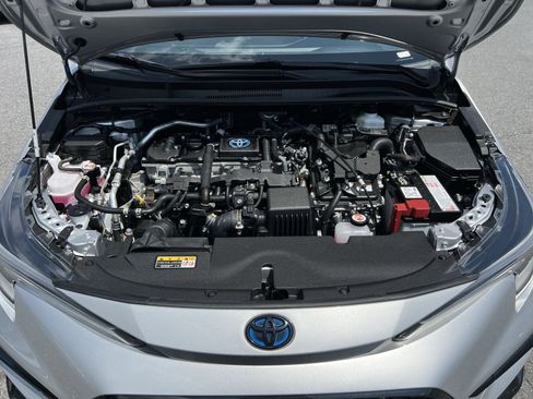 Used 2024 Toyota Corolla SE AWD/4WD image 25