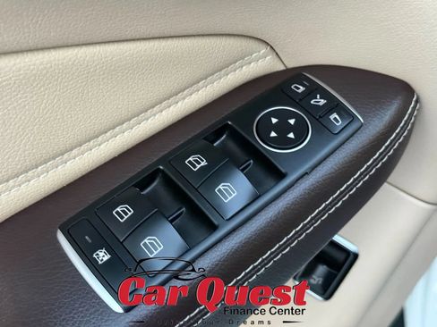Used 2019 Mercedes-Benz GLE 400 4MATIC image 33