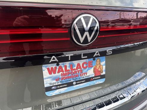 New 2026 Volkswagen Atlas Peak Edition AWD/4WD image 6