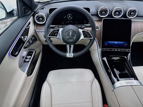 Used 2026 Mercedes-Benz C 300 4MATIC Sedan image 10