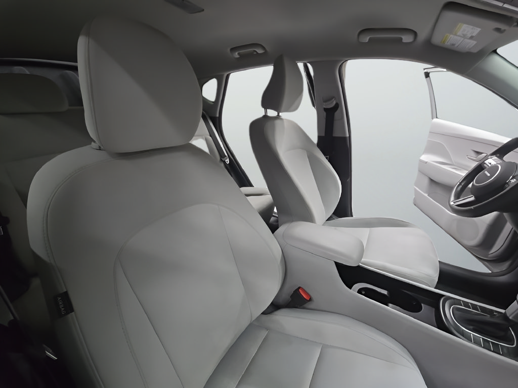 Certified 2025 Hyundai Kona SEL FWD image 27