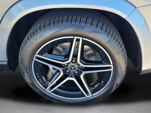 New 2026 Mercedes-Benz GLS 450 4MATIC image 37
