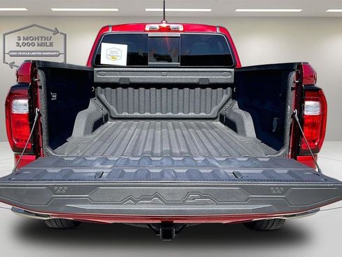 Used 2023 GMC Canyon AT4 AWD/4WD image 8