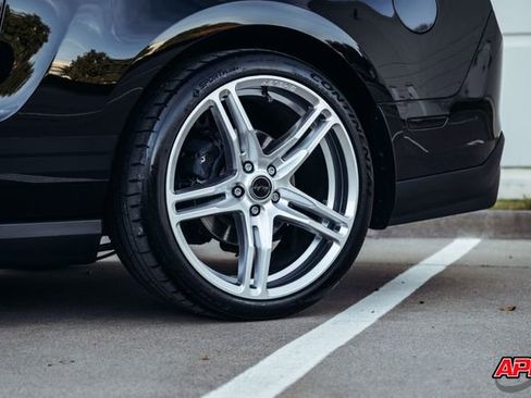 Used 2010 Ford Mustang Shelby GT500 image 45