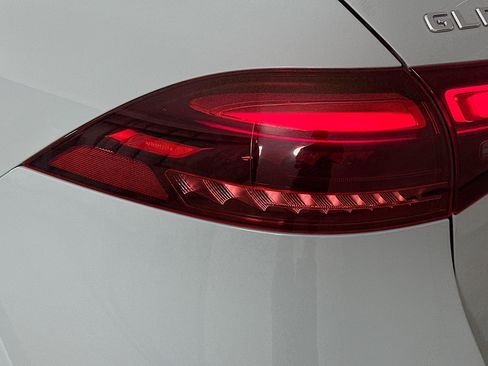 Certified 2024 Mercedes-Benz GLE 450 4MATIC image 40