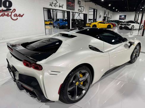 Used 2021 Ferrari SF90 Stradale image 7