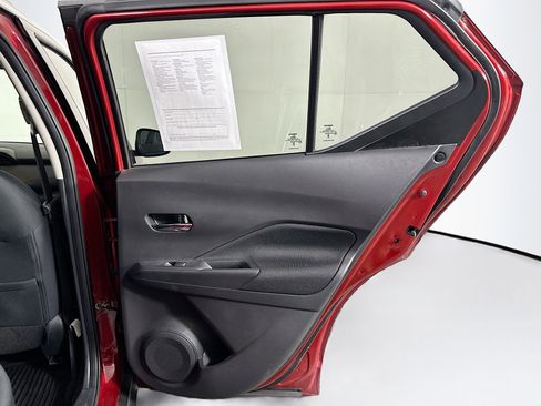 Used 2024 Nissan Kicks SV FWD image 28