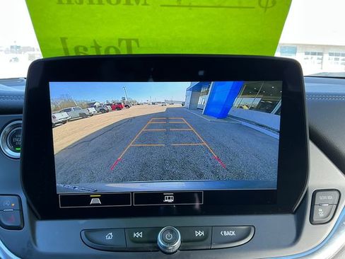 Used 2023 Chevrolet Blazer LT AWD/4WD image 8