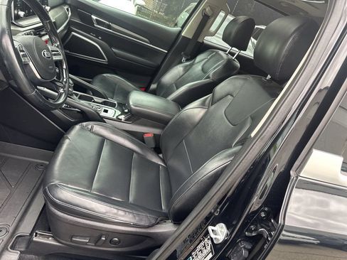 Used 2020 Kia Telluride S AWD/4WD image 12