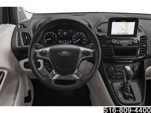 Used 2022 Ford Transit Connect Titanium FWD image 8