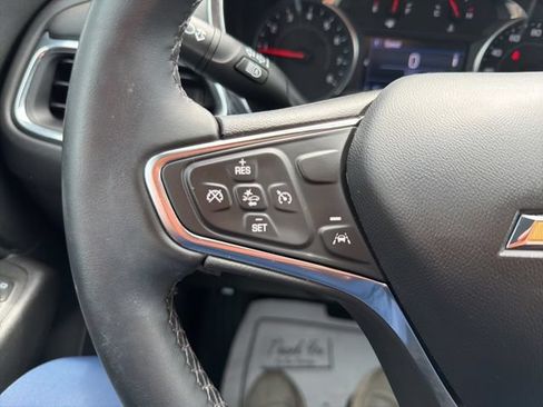 Used 2023 Chevrolet Equinox LT FWD image 27