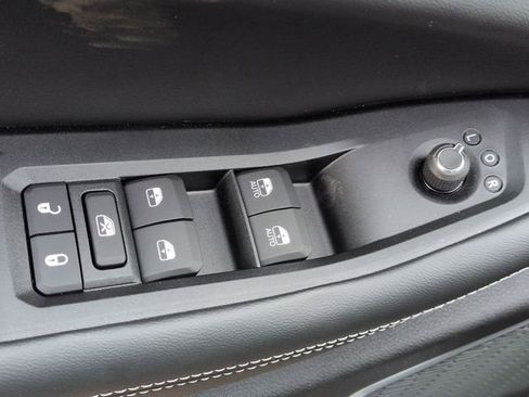 New 2026 Jeep Grand Cherokee Limited image 16