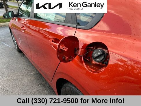 Certified 2023 Kia Forte LXS w/ LXS Technology Package FWD image 45