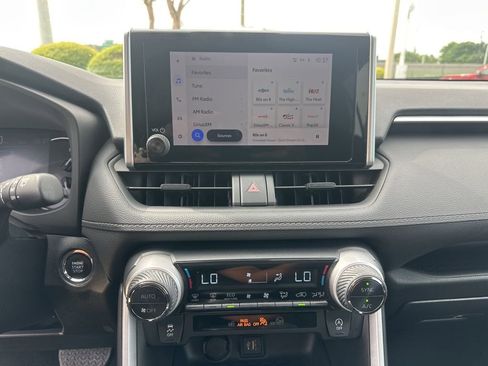 Used 2023 Toyota RAV4 XLE FWD image 11