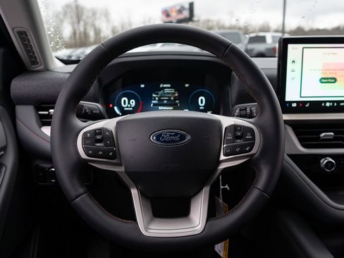 New 2026 Ford Explorer Active image 29