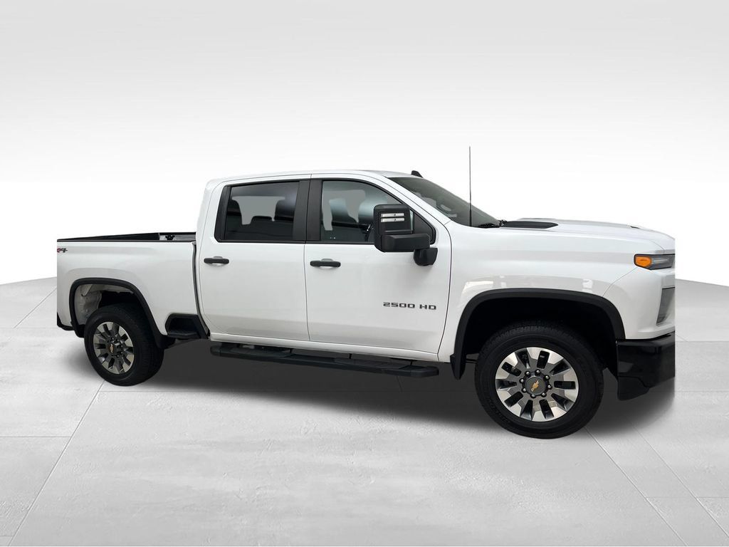 Used 2022 Chevrolet Silverado 2500 Custom w/ Custom Convenience Package AWD/4WD image 6
