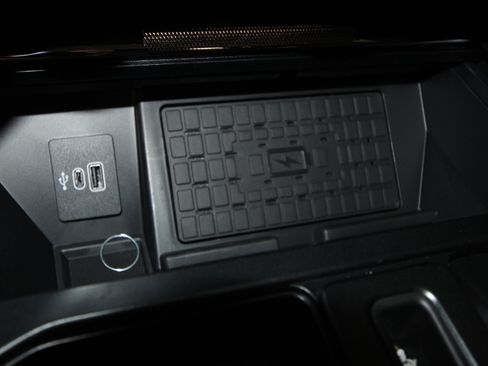 New 2025 Ford F150 Platinum w/ Equipment Group 702A High image 19