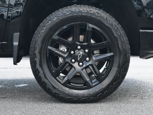 Used 2026 Chevrolet Silverado 1500 LT Trail Boss w/ Convenience Package II AWD/4WD image 13