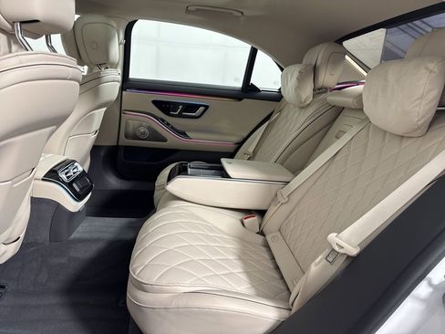 Certified 2024 Mercedes-Benz S 580 S 580 image 20