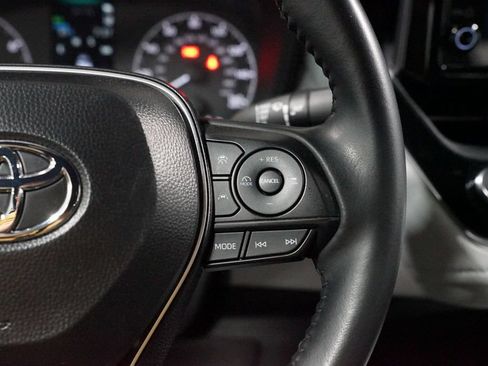 Certified 2025 Toyota Corolla SE FWD image 13