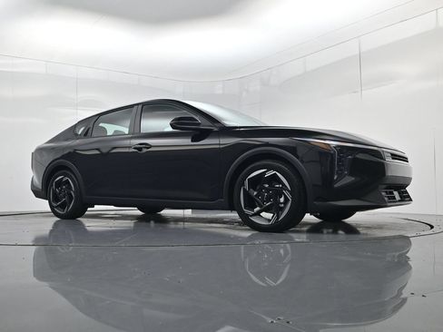 New 2026 Kia K4 EX FWD image 38