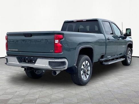 New 2026 Chevrolet Silverado 3500 LT image 6