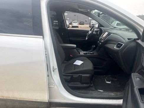 Used 2020 Chevrolet Equinox LT AWD/4WD image 18