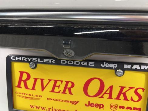 Used 2024 Jeep Wagoneer Series II w/ Convenience Group I image 7