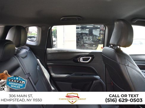 Used 2025 Jeep Compass Trailhawk AWD/4WD image 25