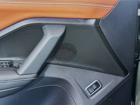 New 2026 Volkswagen Tiguan SEL R-Line AWD/4WD image 19