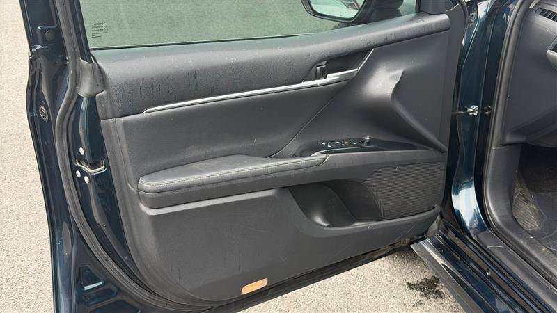 Used 2019 Toyota Camry XSE FWD image 21